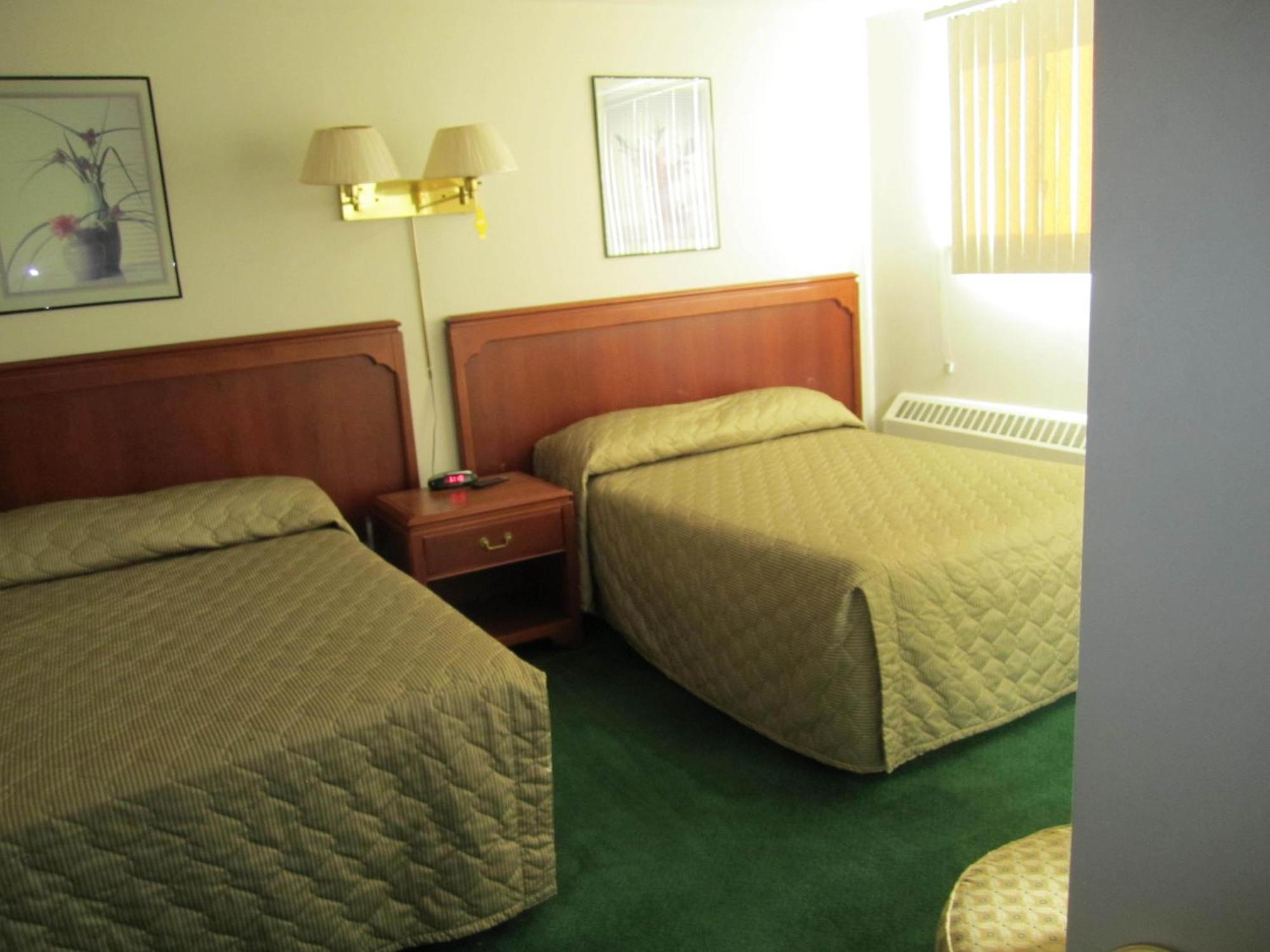 Canadiana Motel Hanover 외부 사진