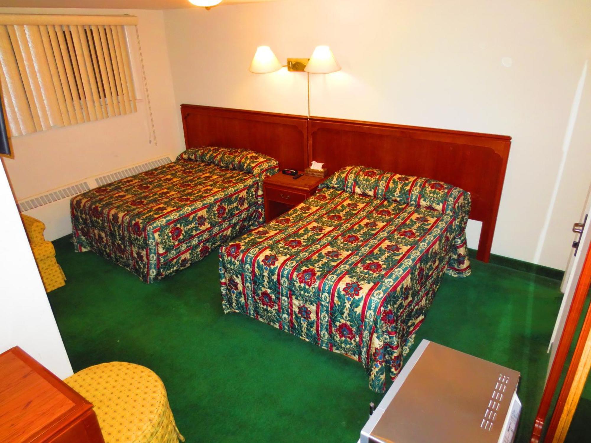 Canadiana Motel Hanover 외부 사진